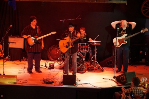 Four-Corners-16-10