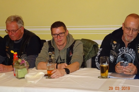 Mitgliederversammlung-19-12
