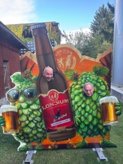 c689735b-6d1a-4312-a2bf-45f72058f272