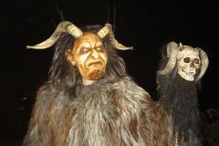 Jahresabschluss 2012  3Tagesfahrt  vom 09.11. - 11.11.2012  nach Elpigenalp mit Perchtentanz