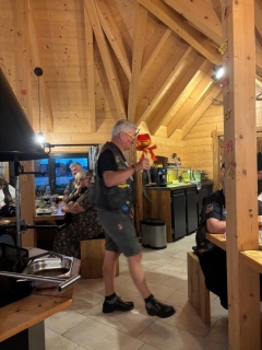 249b7a3d-2dc1-42ba-97c6-3c0d053125d4