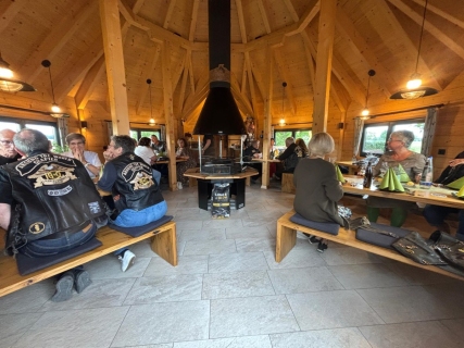 4822d401-444c-4c32-9d2d-c9fdf3ffde59